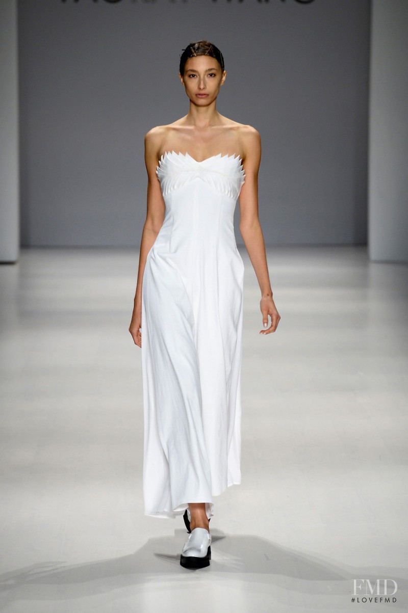 Taoray Wang fashion show for Spring/Summer 2015