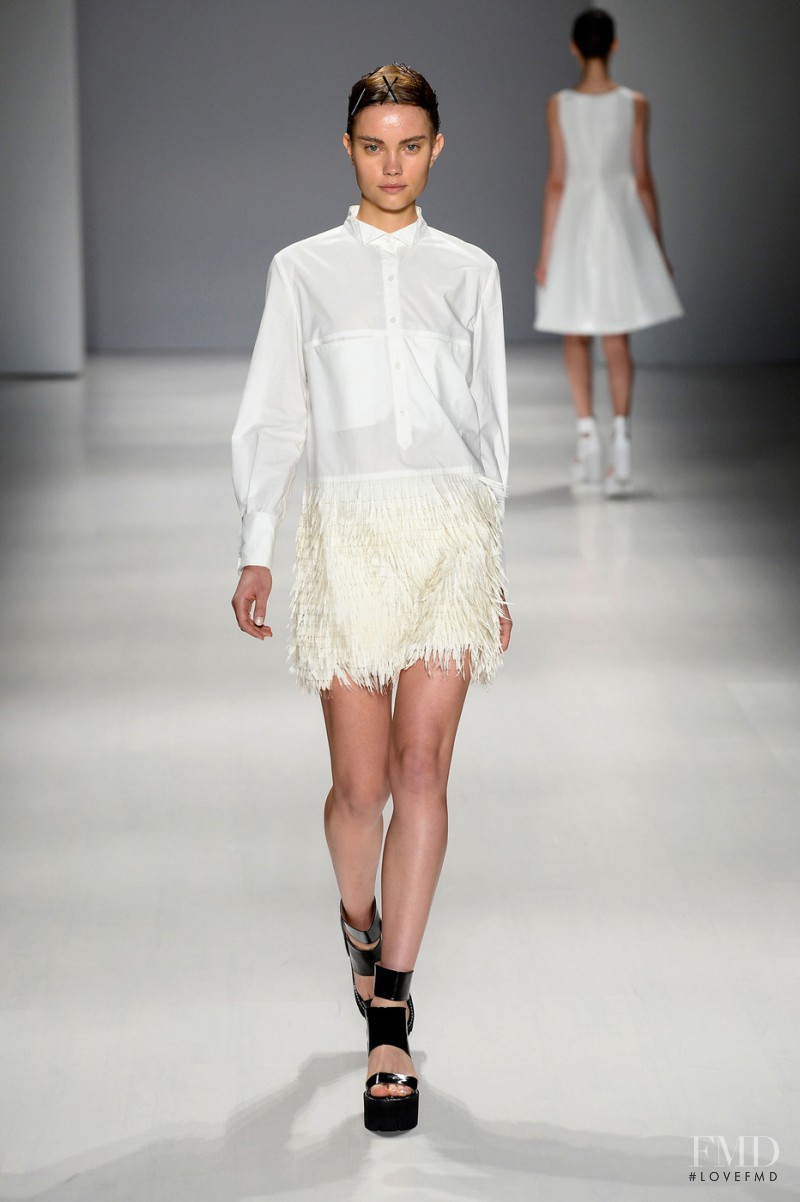 Daria Piotrowiak featured in  the Taoray Wang fashion show for Spring/Summer 2015