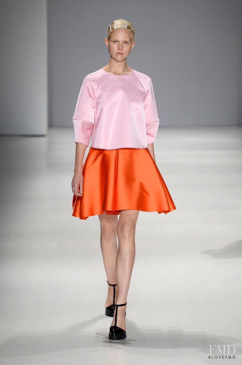 Taoray Wang fashion show for Spring/Summer 2015