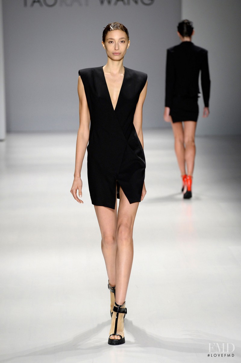 Taoray Wang fashion show for Spring/Summer 2015