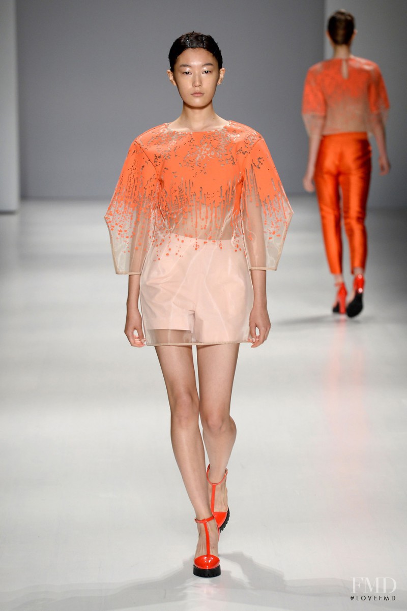 Taoray Wang fashion show for Spring/Summer 2015