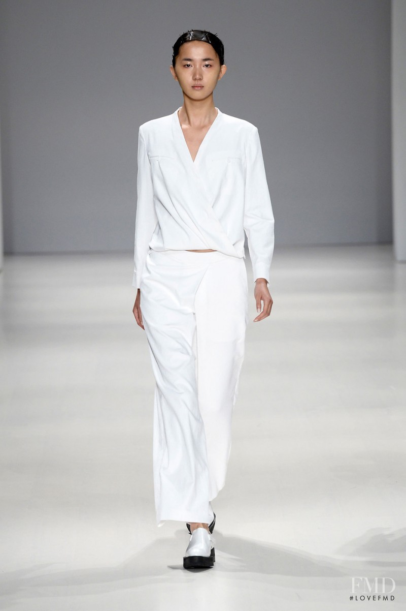 Taoray Wang fashion show for Spring/Summer 2015