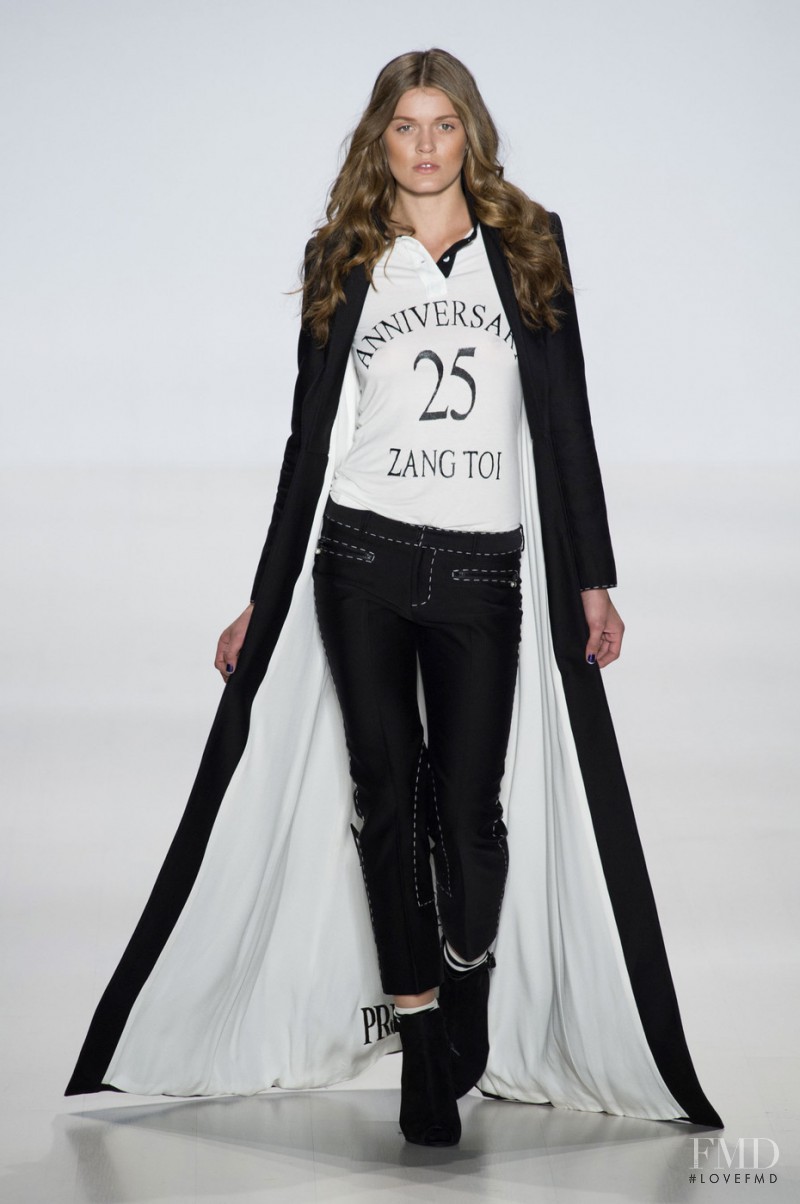 Zang Toi fashion show for Spring/Summer 2015