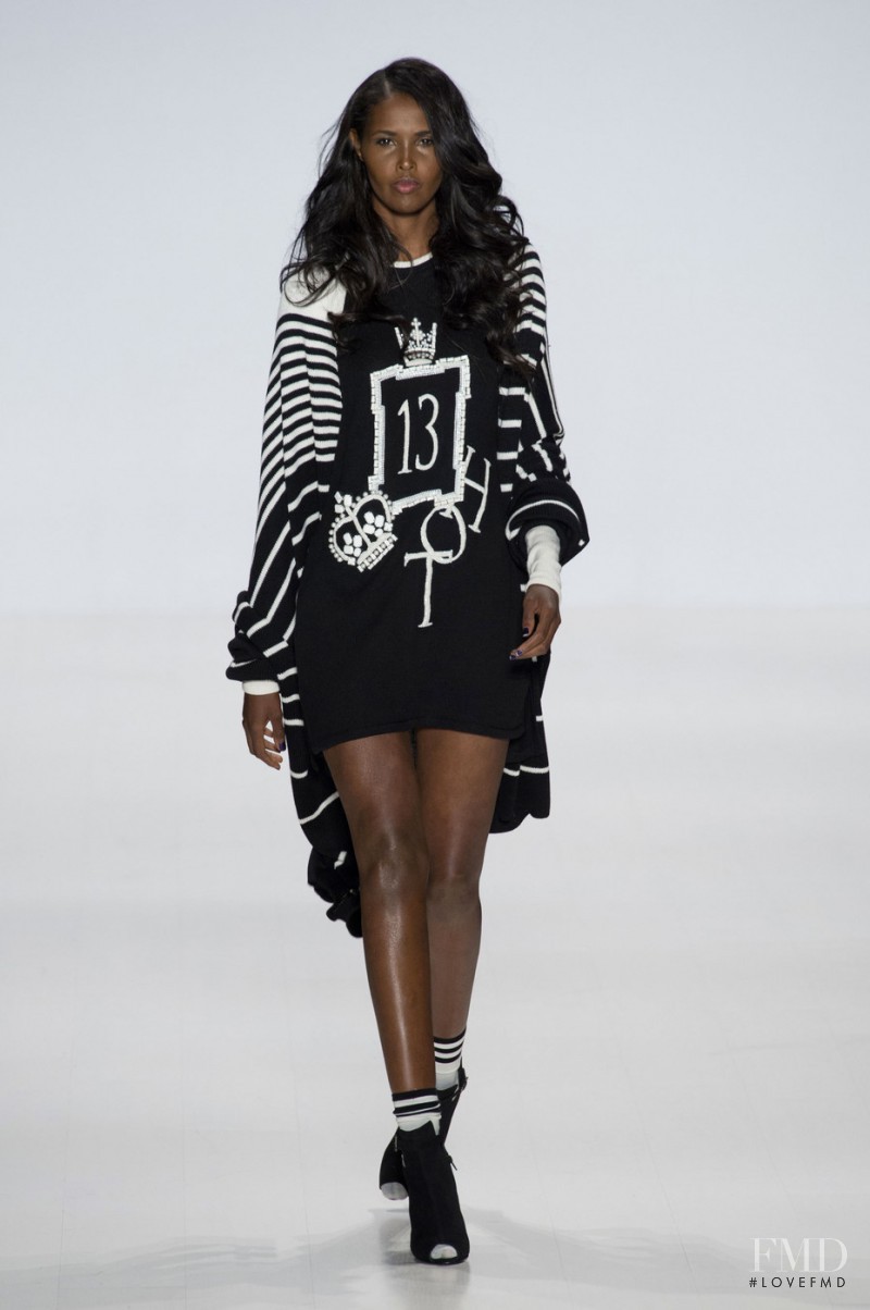 Zang Toi fashion show for Spring/Summer 2015