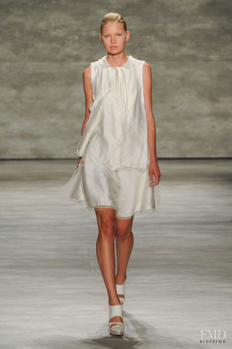 Son Jung Wan fashion show for Spring/Summer 2015