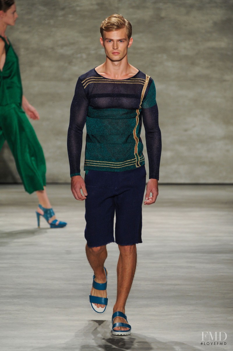 Son Jung Wan fashion show for Spring/Summer 2015