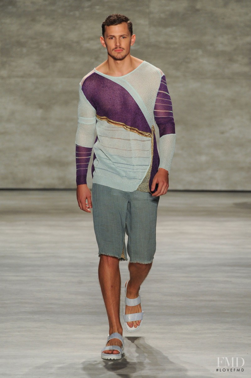 Son Jung Wan fashion show for Spring/Summer 2015