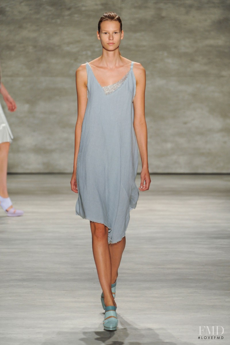 Son Jung Wan fashion show for Spring/Summer 2015