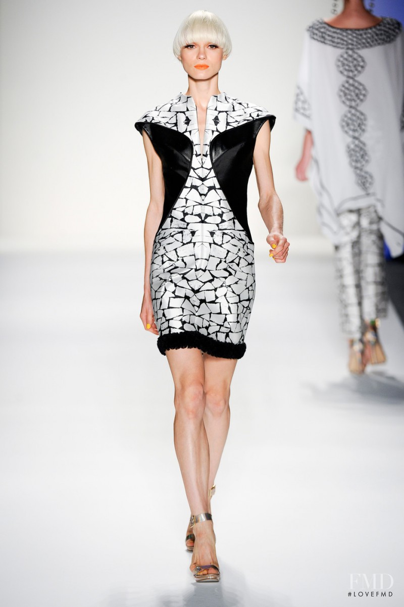 Joanna Mastroianni fashion show for Spring/Summer 2014