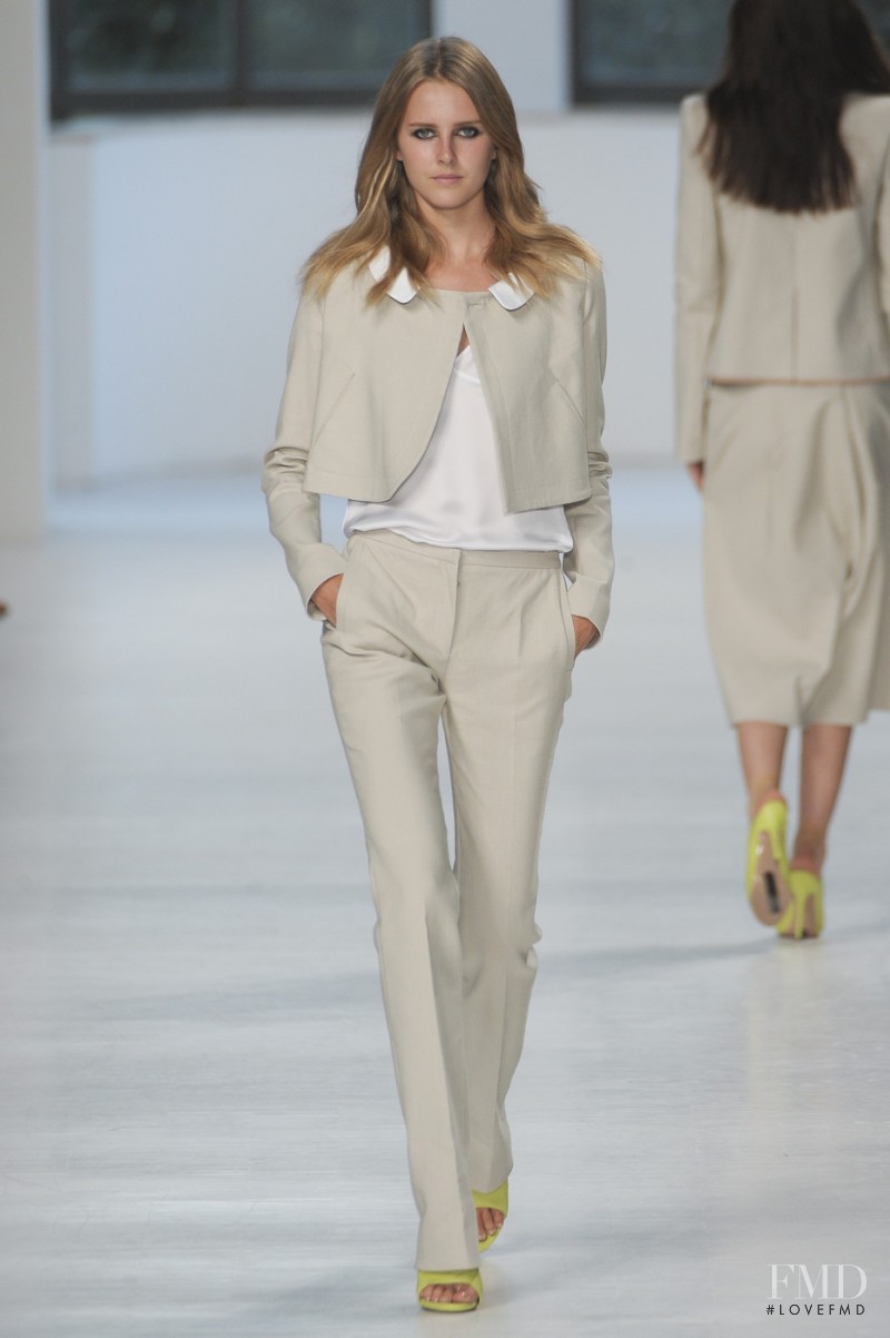 N° 21 fashion show for Spring/Summer 2011