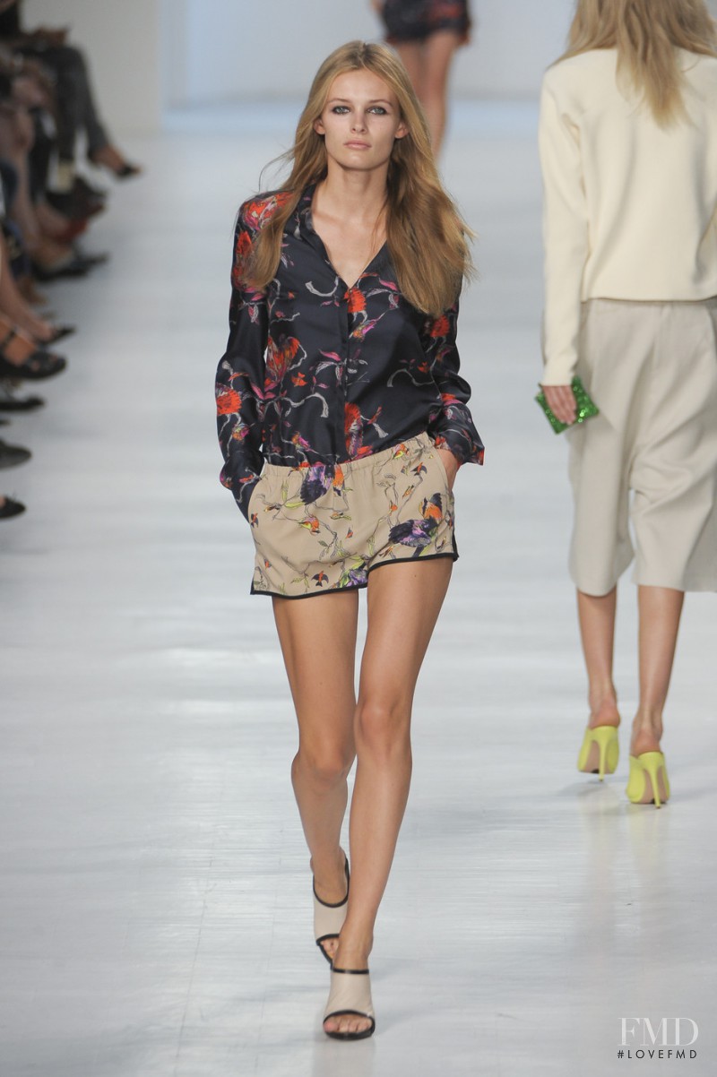 N° 21 fashion show for Spring/Summer 2011