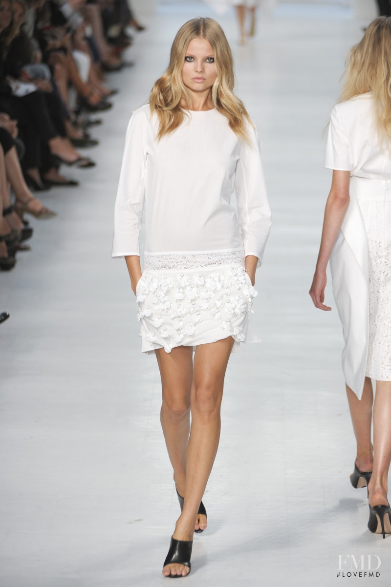N° 21 fashion show for Spring/Summer 2011