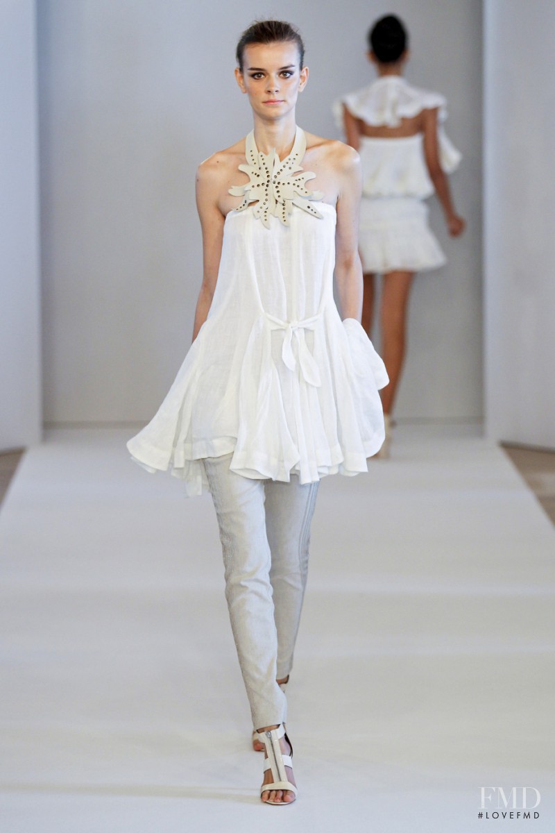 Paola Frani fashion show for Spring/Summer 2011