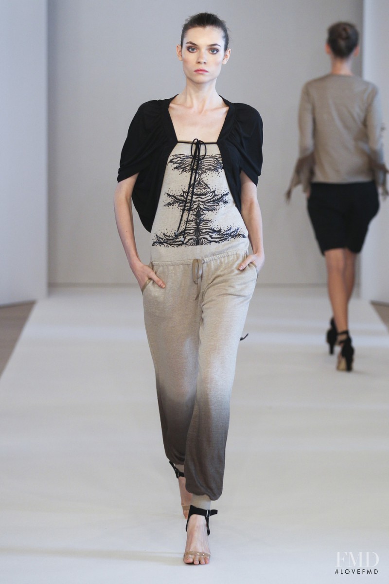 Paola Frani fashion show for Spring/Summer 2011