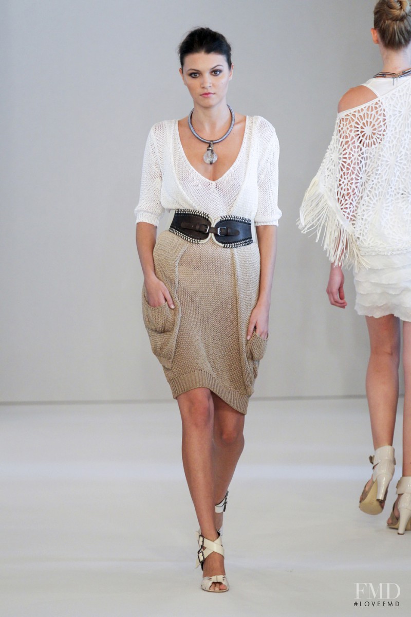 Paola Frani fashion show for Spring/Summer 2011