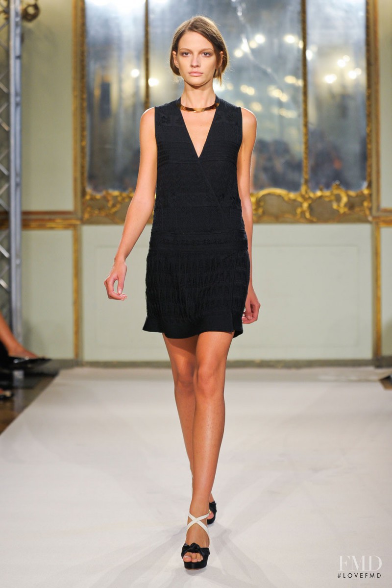 Les Copains fashion show for Spring/Summer 2012