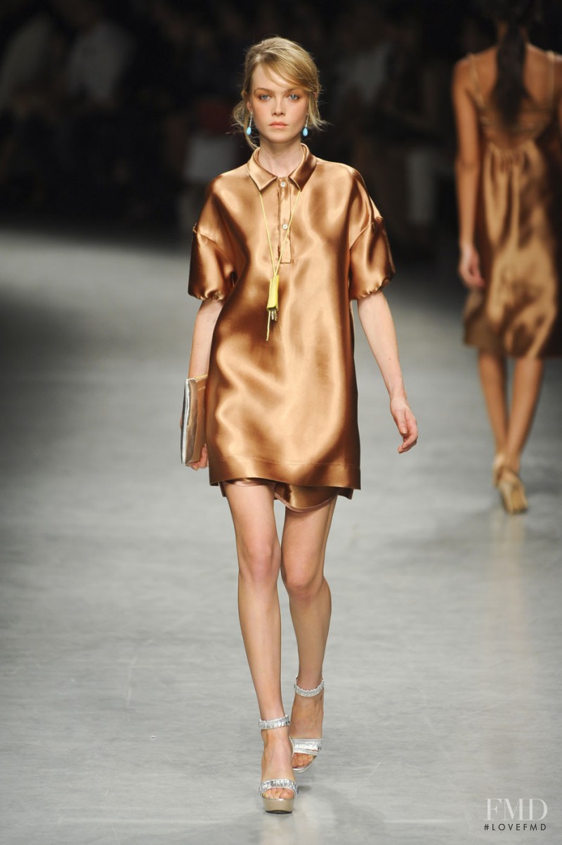 N° 21 fashion show for Spring/Summer 2012