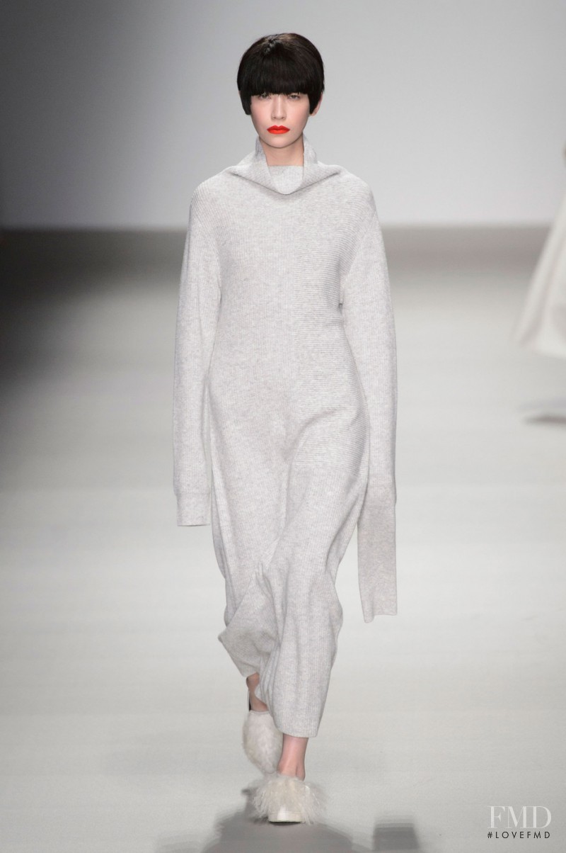 J JS Lee fashion show for Autumn/Winter 2015