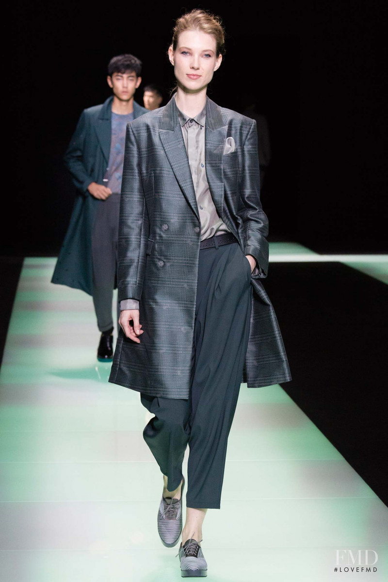 Emporio Armani fashion show for Spring/Summer 2016