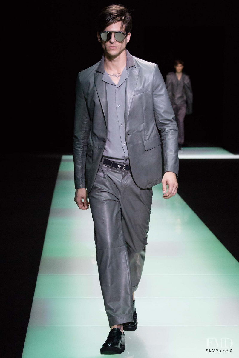 Emporio Armani fashion show for Spring/Summer 2016