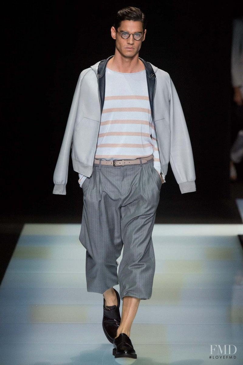 Giorgio Armani fashion show for Spring/Summer 2016