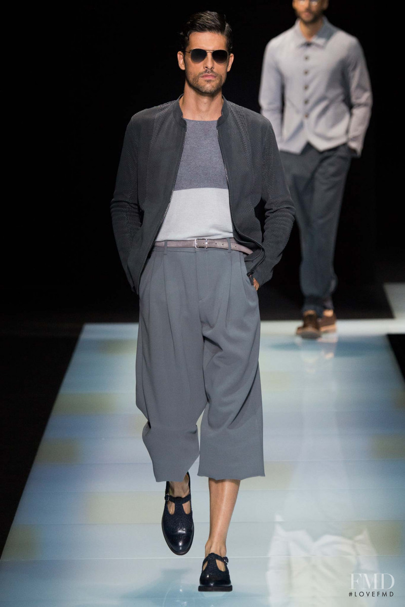 Giorgio Armani fashion show for Spring/Summer 2016