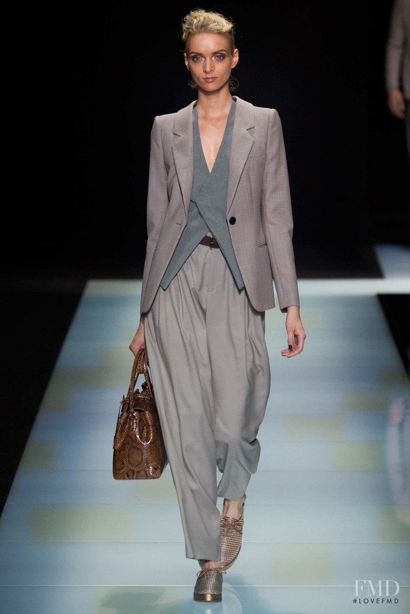 Giorgio Armani fashion show for Spring/Summer 2016