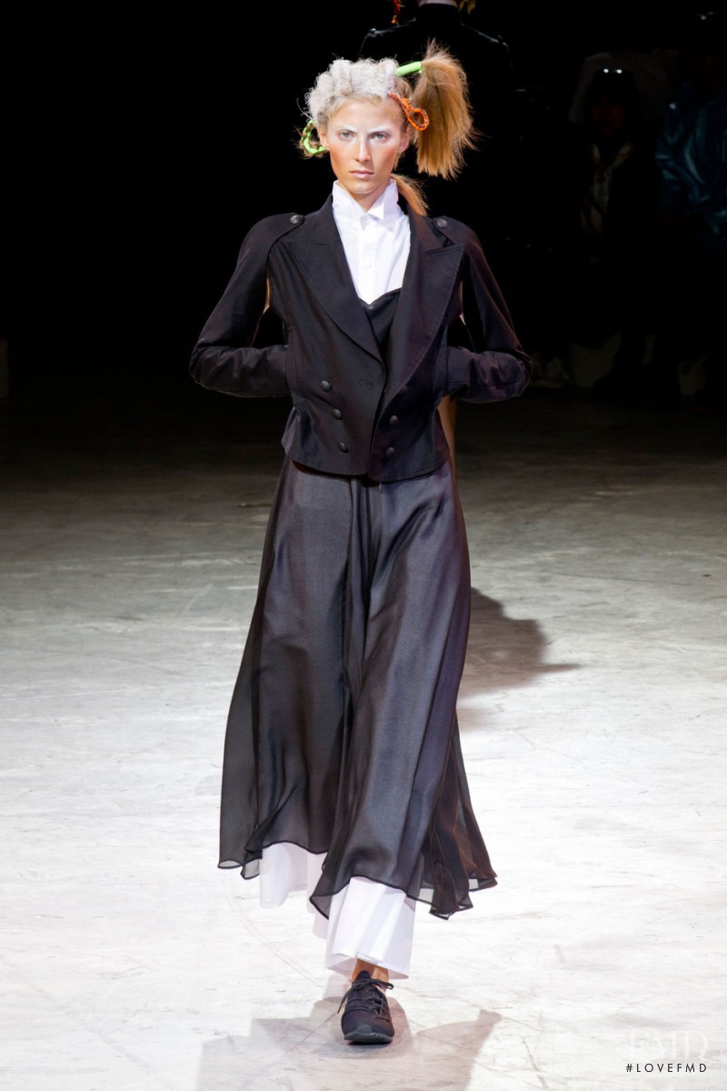 Yohji Yamamoto fashion show for Spring/Summer 2014