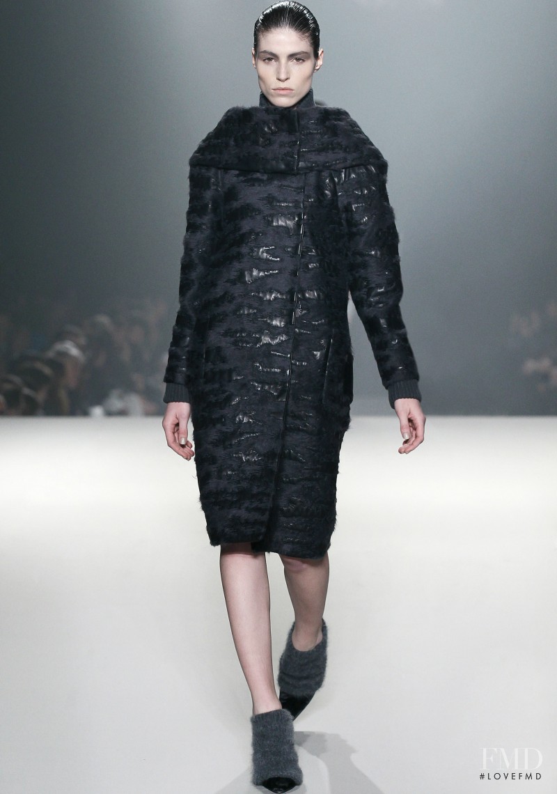 Lauren English featured in  the Alexander Wang fashion show for Autumn/Winter 2013