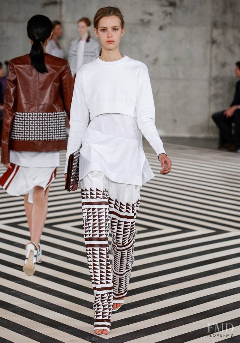 Esther Heesch featured in  the EDUN fashion show for Spring/Summer 2014