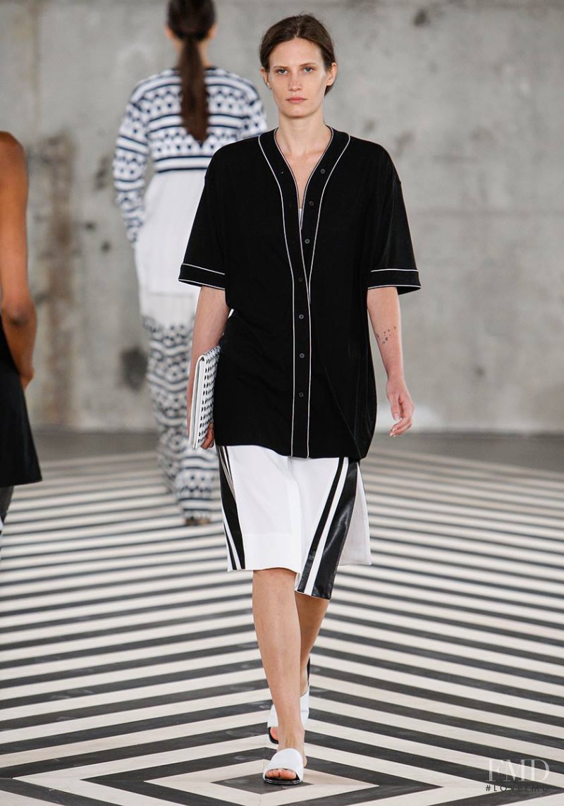 EDUN fashion show for Spring/Summer 2014