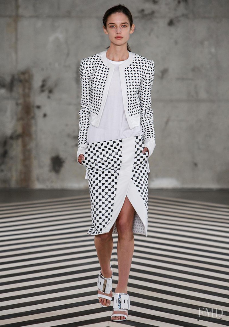 EDUN fashion show for Spring/Summer 2014