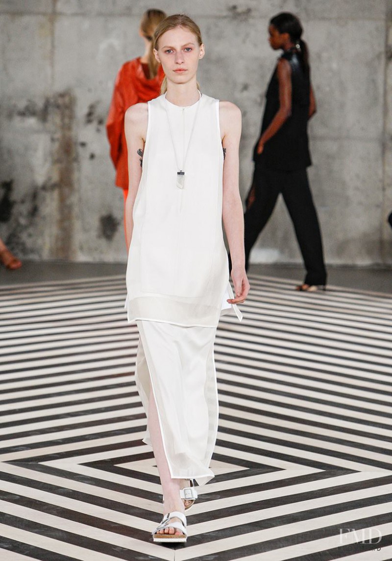 EDUN fashion show for Spring/Summer 2014