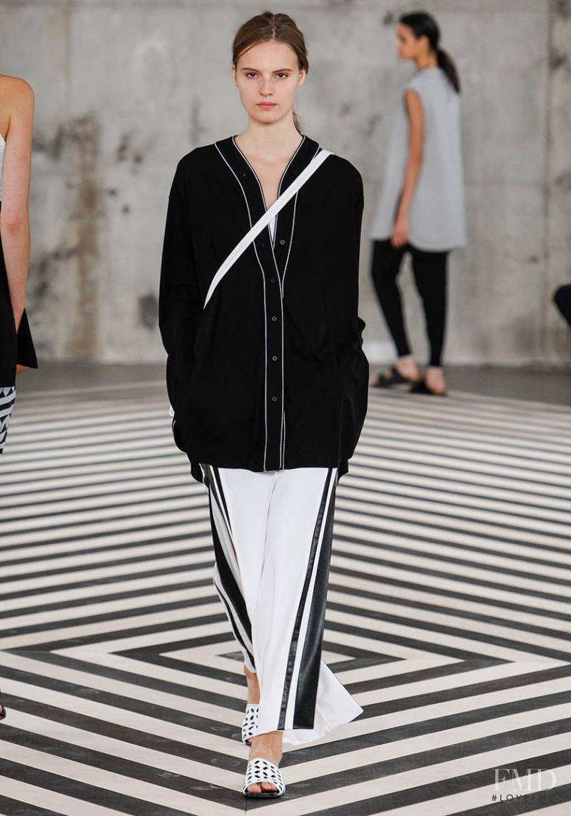 EDUN fashion show for Spring/Summer 2014