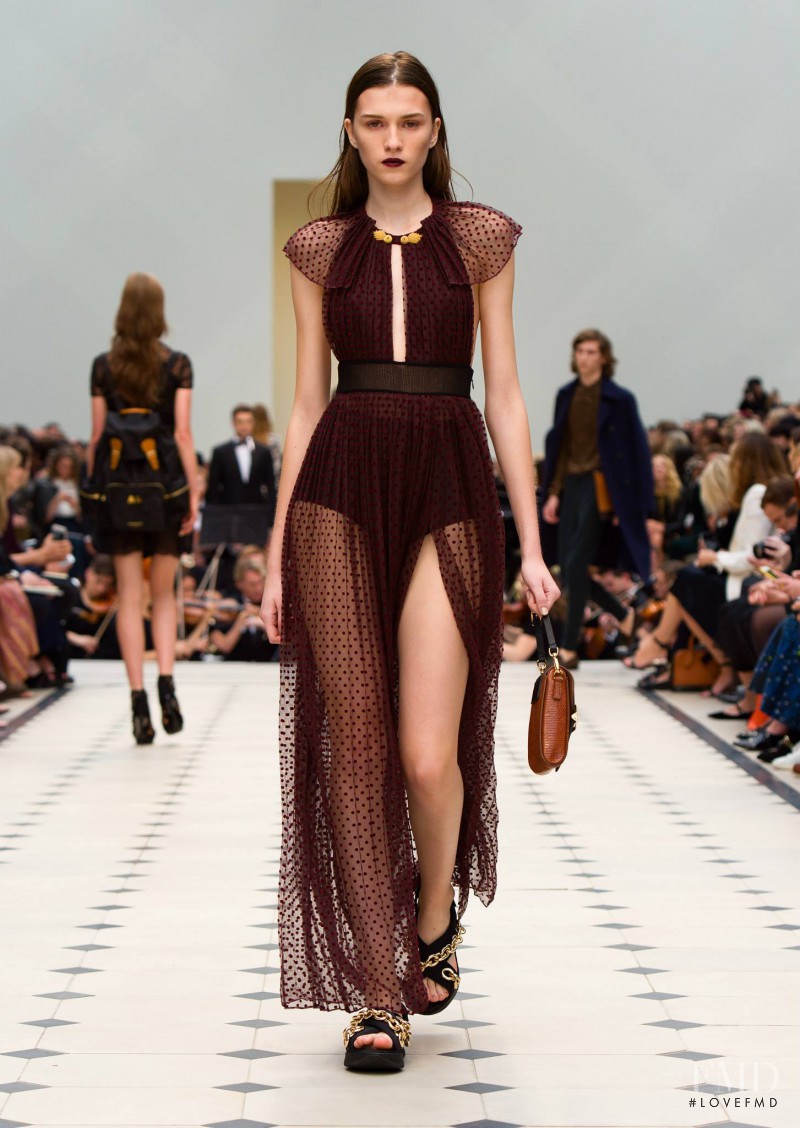 Burberry Prorsum fashion show for Spring/Summer 2016