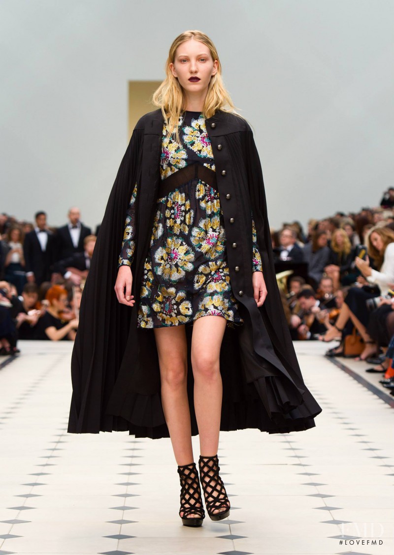 Burberry Prorsum fashion show for Spring/Summer 2016