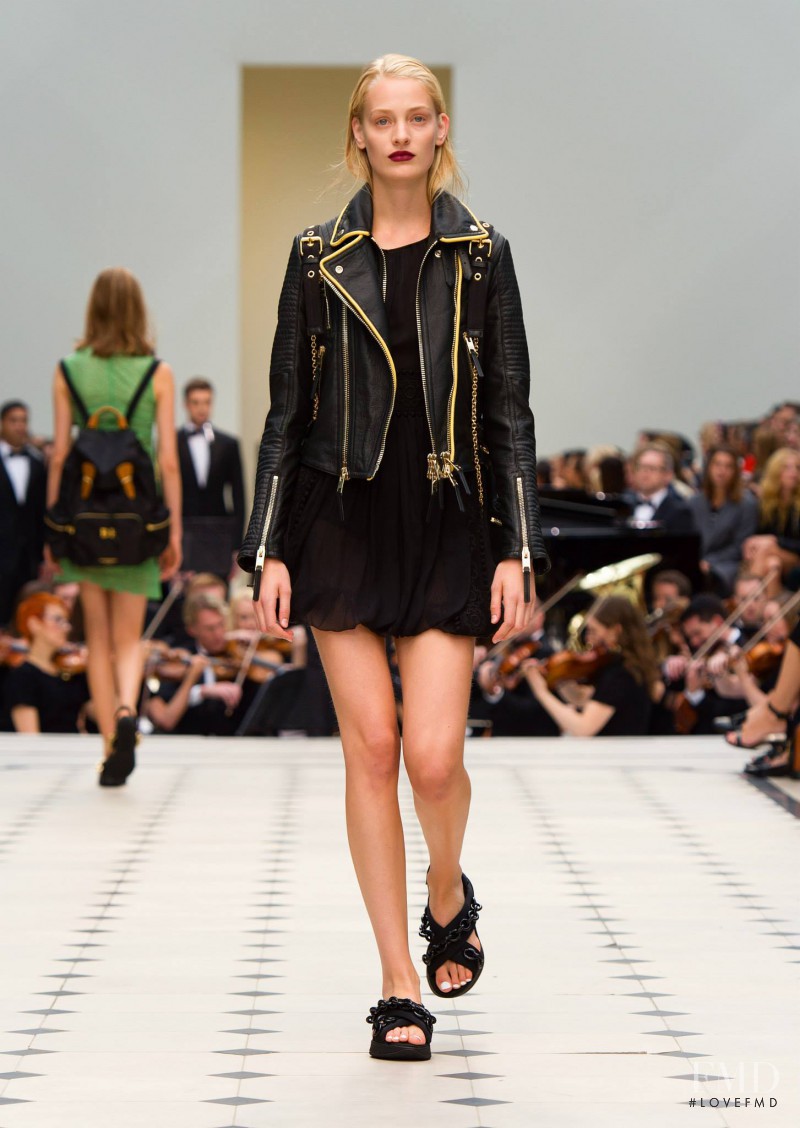 Burberry Prorsum fashion show for Spring/Summer 2016