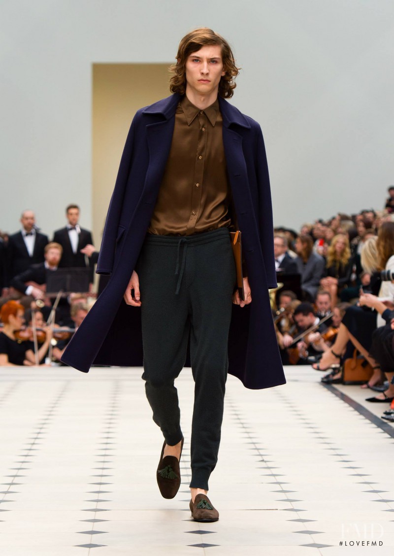 Burberry Prorsum fashion show for Spring/Summer 2016