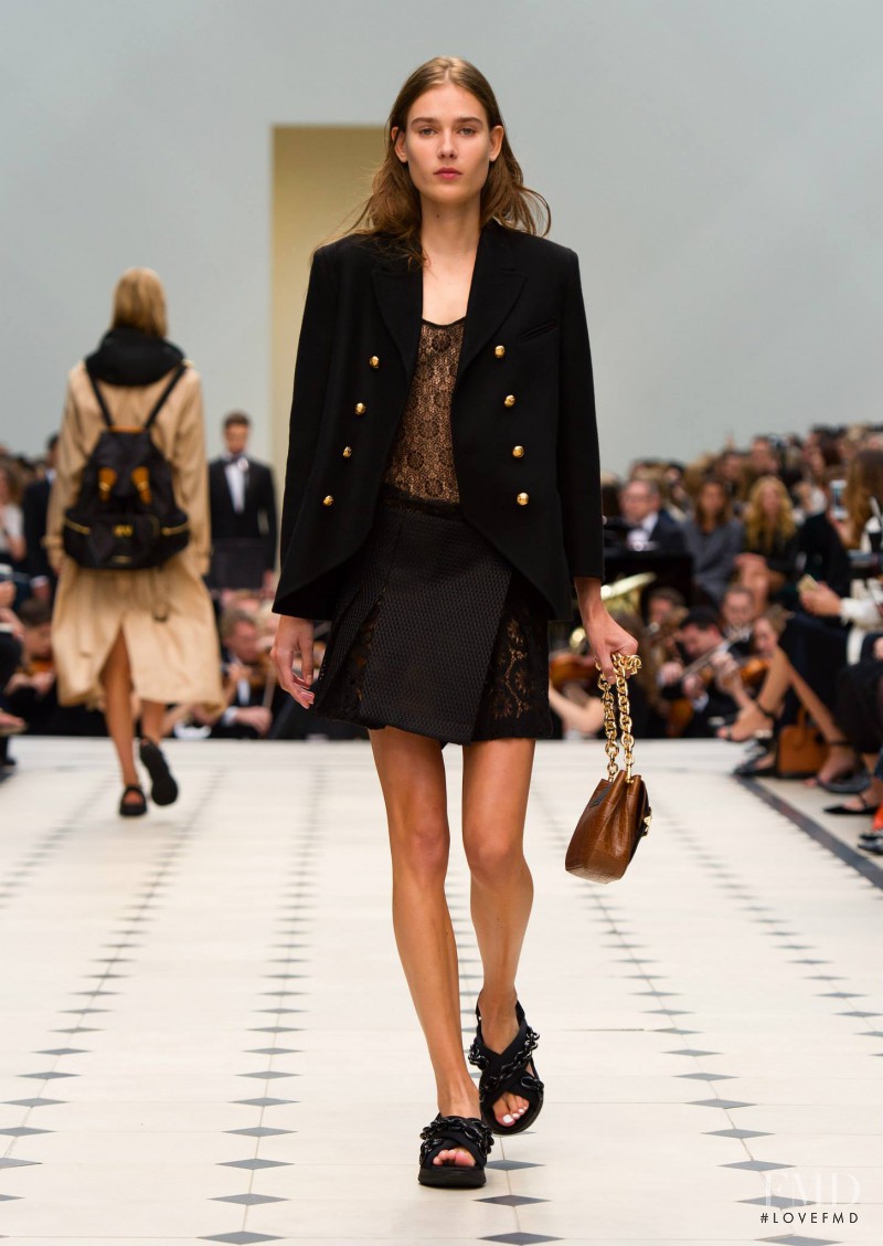 Vera Van Erp featured in  the Burberry Prorsum fashion show for Spring/Summer 2016