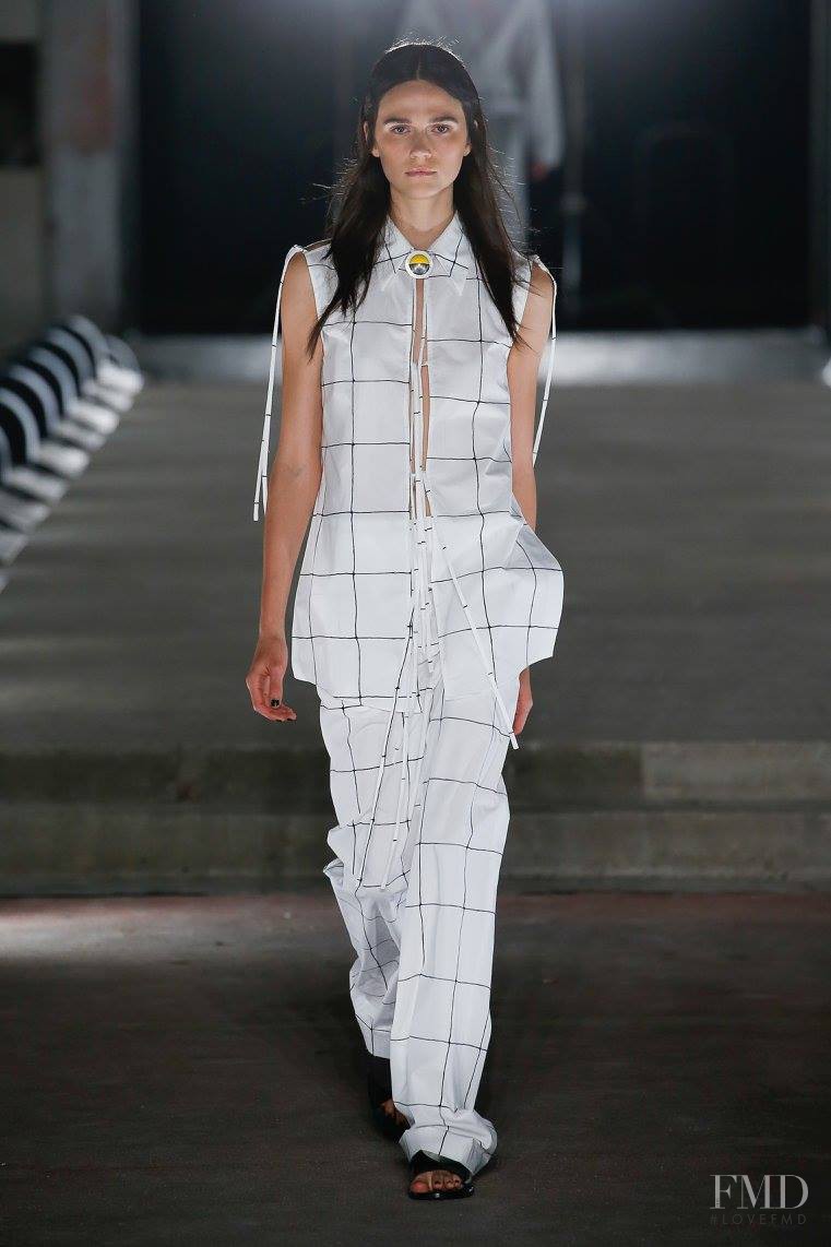 Rachel Finninger featured in  the Damir Doma fashion show for Spring/Summer 2016