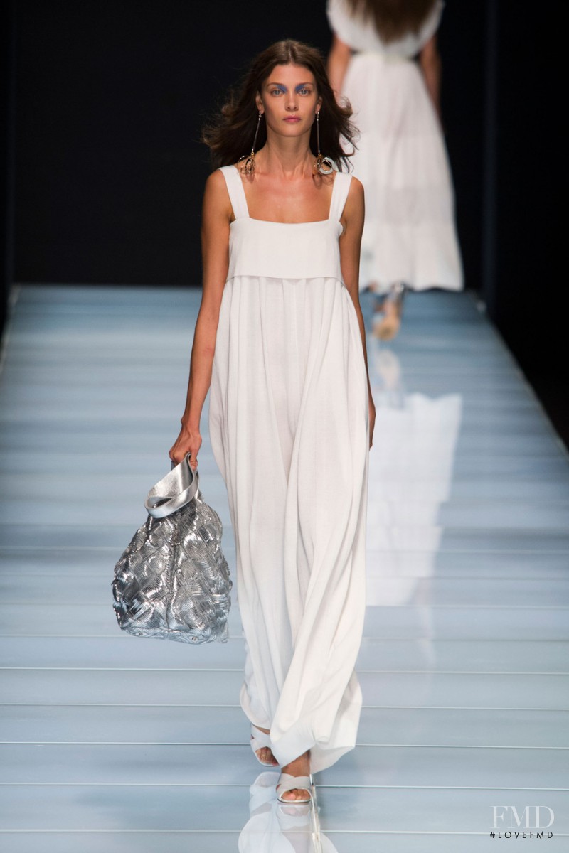 Anteprima fashion show for Spring/Summer 2016