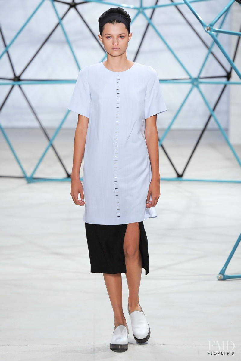 Isabella Emmack featured in  the SUNO fashion show for Spring/Summer 2016