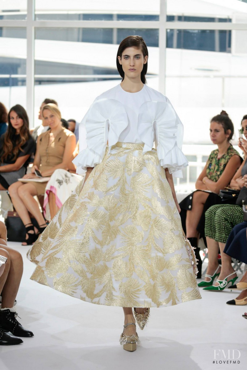 Delpozo fashion show for Spring/Summer 2016