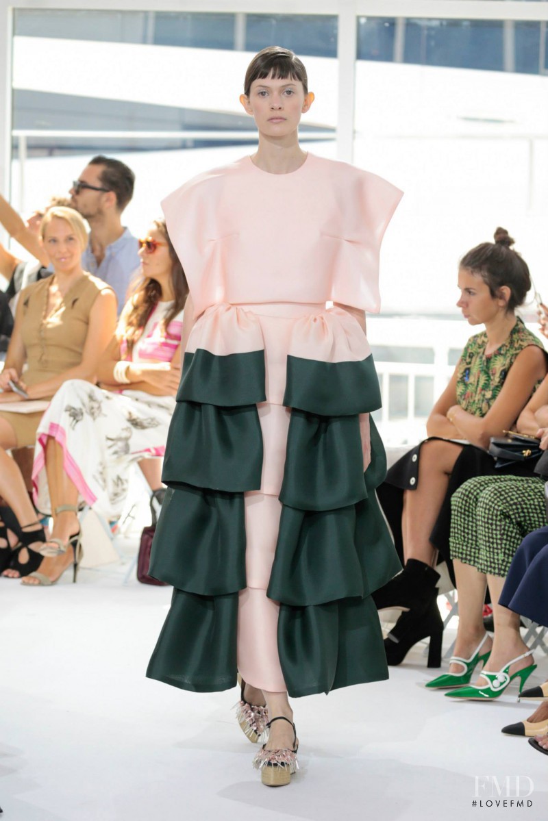 Delpozo fashion show for Spring/Summer 2016