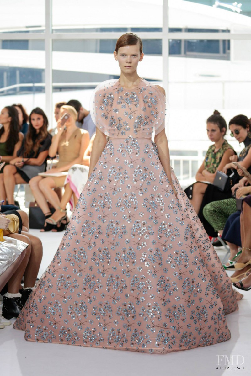 Delpozo fashion show for Spring/Summer 2016