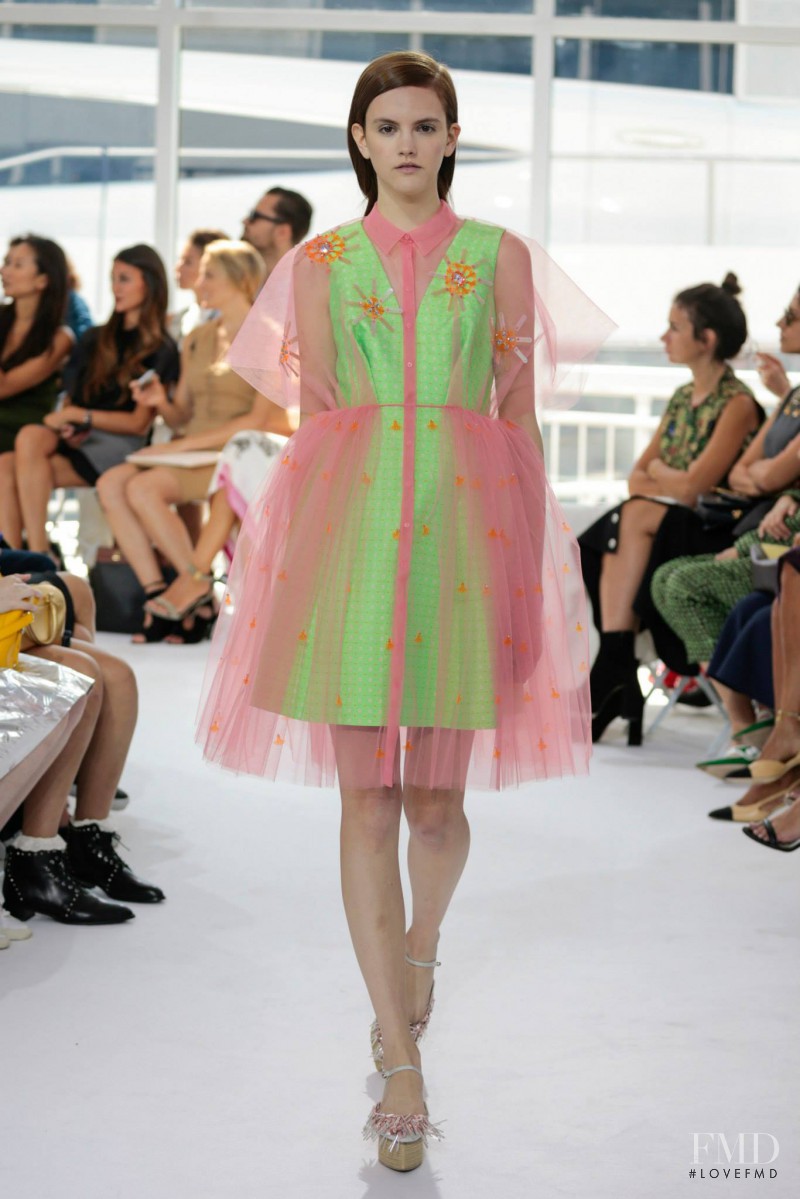 Delpozo fashion show for Spring/Summer 2016