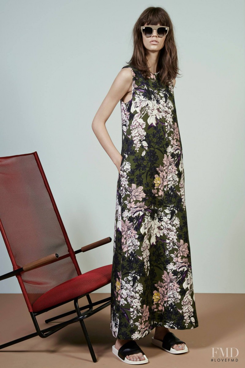 Antonina Petkovic featured in  the MSGM lookbook for Resort 2015