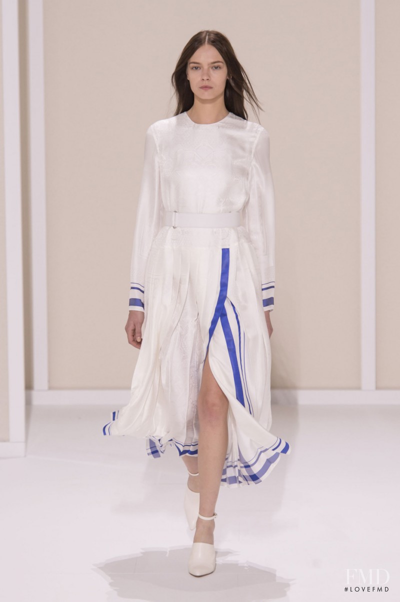 Mina Cvetkovic featured in  the Hermès fashion show for Spring/Summer 2016