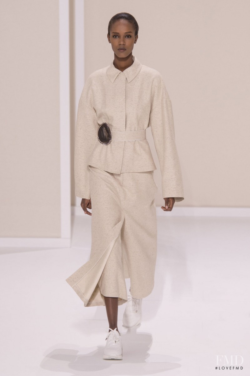 Leila Ndabirabe featured in  the Hermès fashion show for Spring/Summer 2016