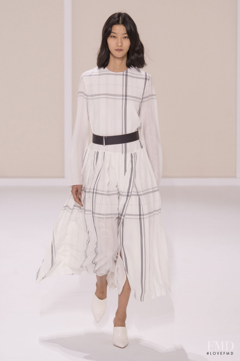 Ji Hye Park featured in  the Hermès fashion show for Spring/Summer 2016